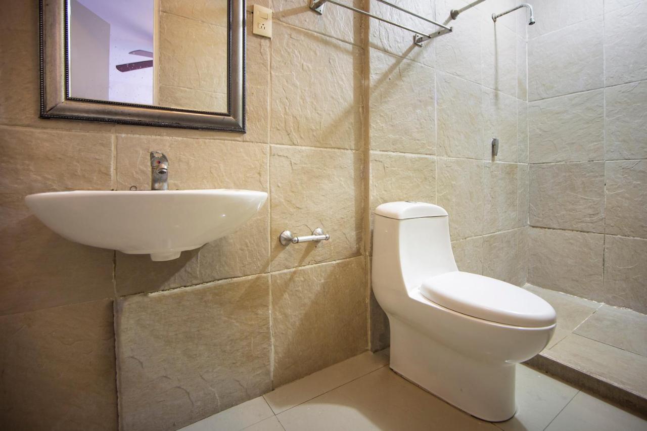 Hotel Mahu Monterrey Eksteriør billede